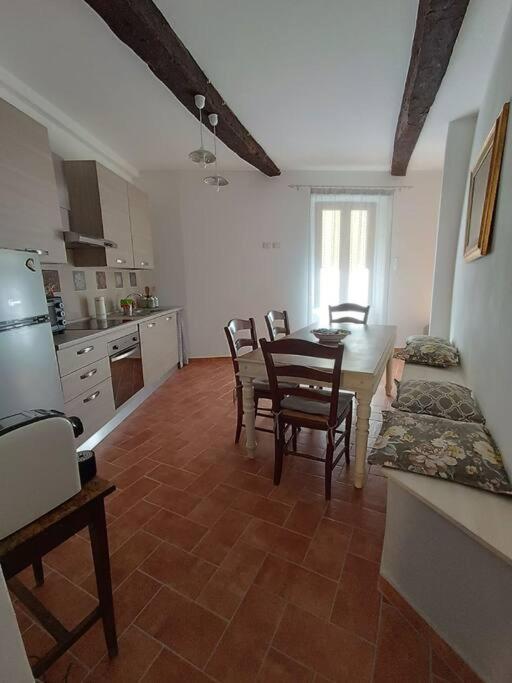Appartamento Il Girasole Cetona Εξωτερικό φωτογραφία